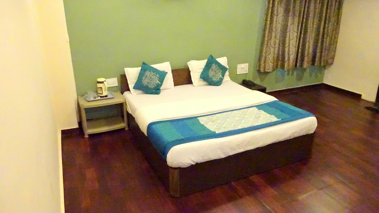 Hotel Blue Moon By Sky